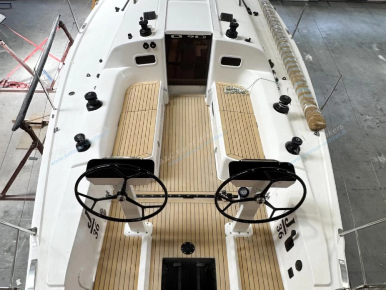 Location bateau La Trinité-sur-Mer pas cher J 36