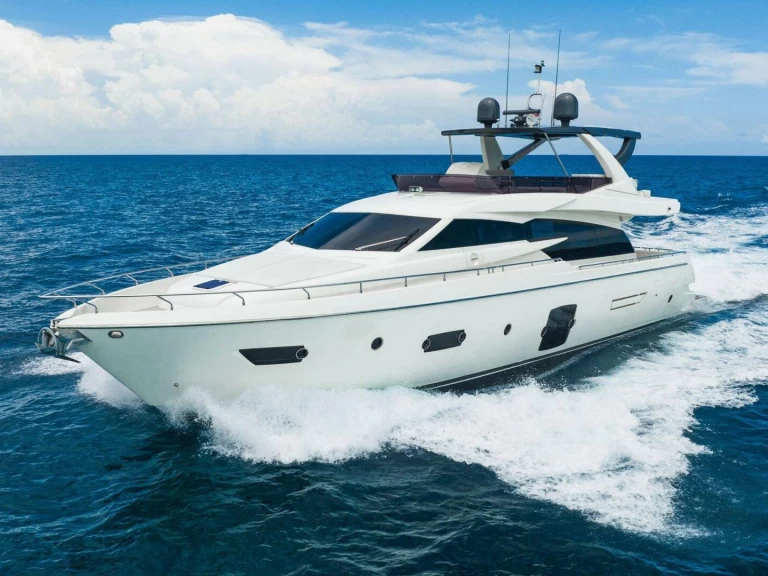 Location Yacht à Miami Beach - Ferretti 78