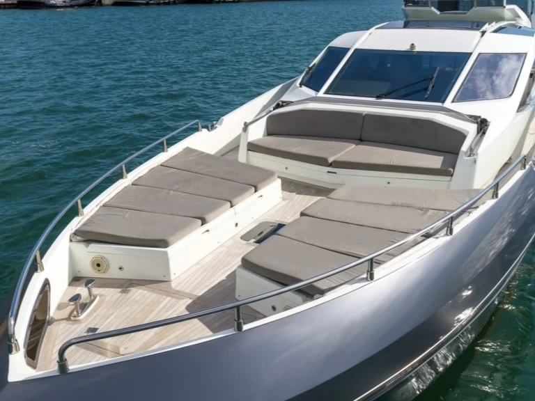 Location Yacht à Miami Beach - Numarine 80
