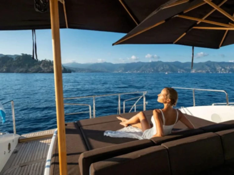 Location Yacht Mangusta avec permis