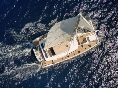Noleggiare una Fountaine Pajot Alegria 67 a Ajaccio