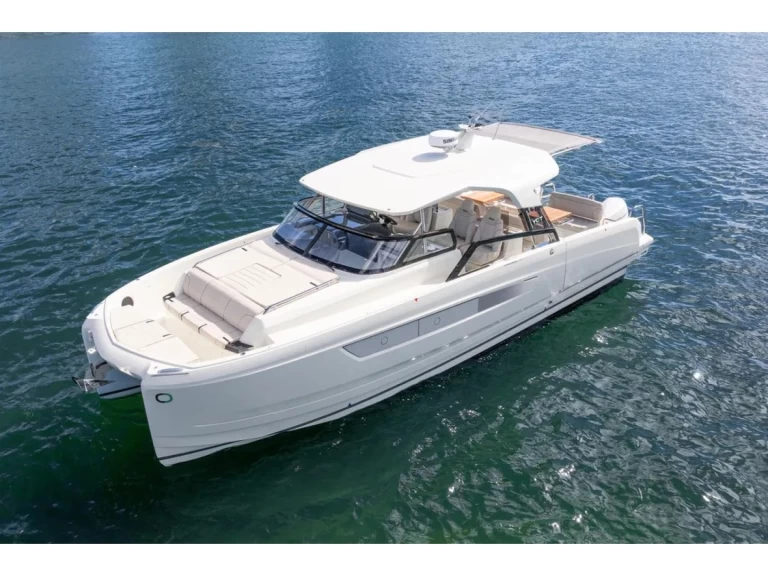 Louer Bateau à moteur avec ou sans skipper  à Capo d'Orlando