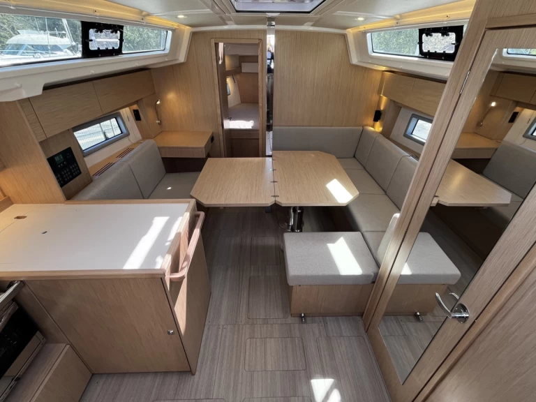 Louer Voilier avec ou sans skipper Bavaria à La Rochelle