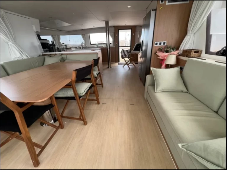 Catamaran à louer à Aalsmeer au meilleur prix