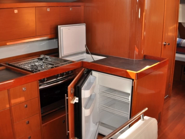 Location bateau Bénéteau Oceanis 48 à Punat sur Samboat