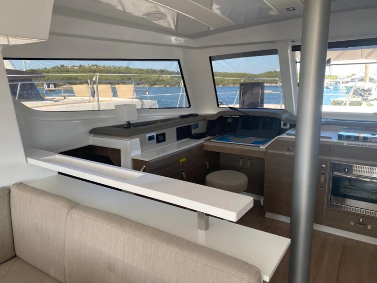 Bali Bali Catspace Voile a louer à Sibenik