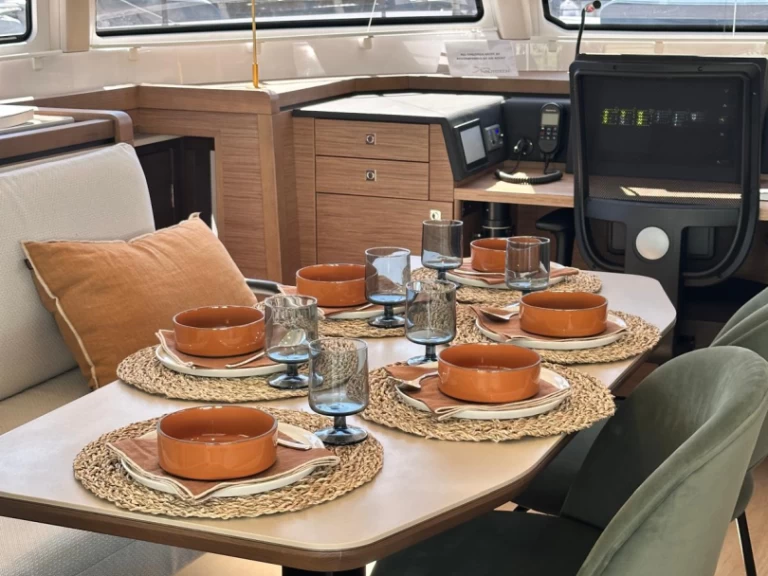 Louer Catamaran avec ou sans skipper Nautitech à Lávrio