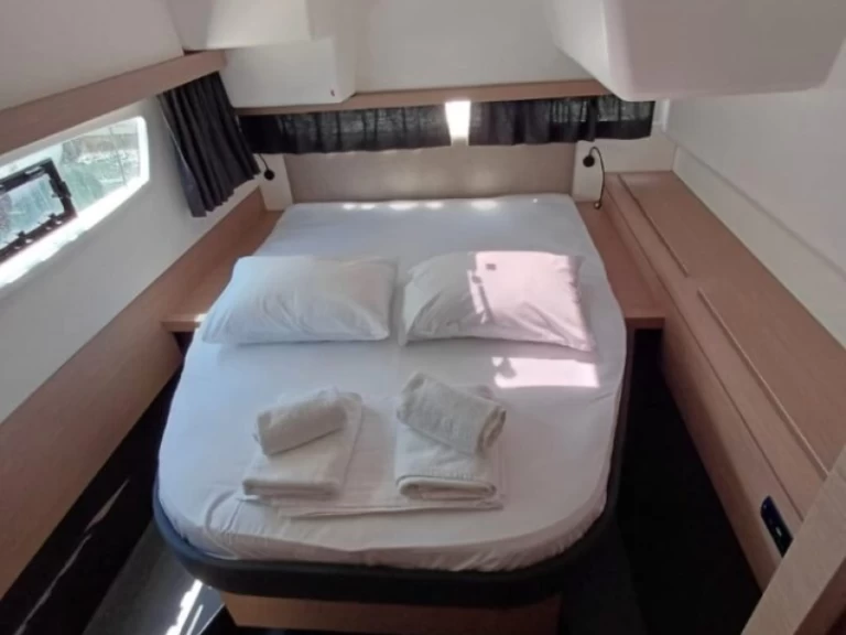 Louer Catamaran avec ou sans skipper Fountaine Pajot à Rhodes (Ville)