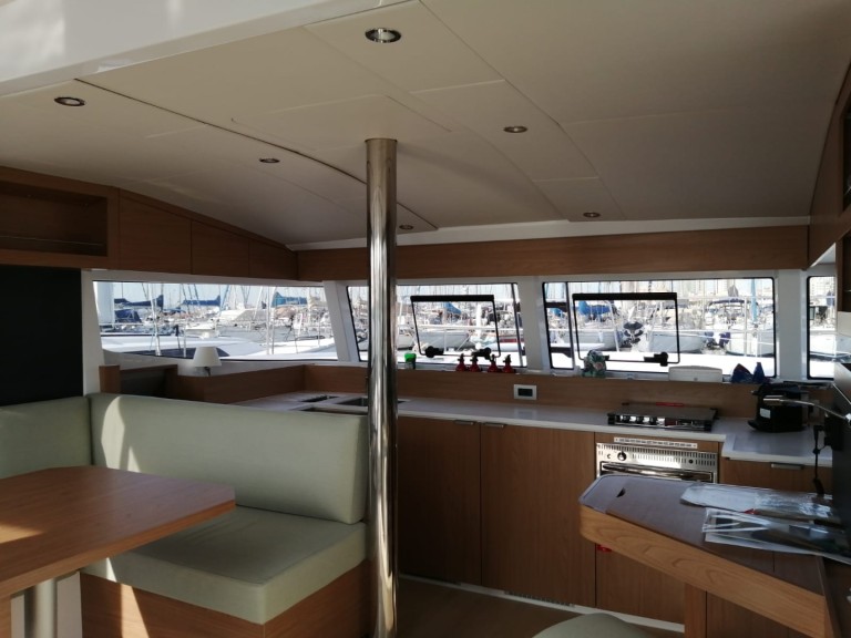 Louer Catamaran avec ou sans skipper Bali à Cagliari