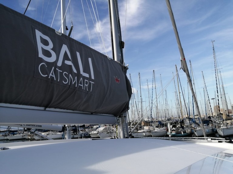 Catamaran à louer à Cagliari au meilleur prix