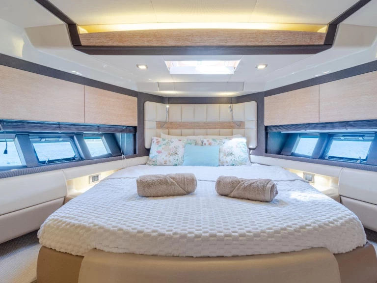 Location bateau Azimut Azimut 64 à Palma de Majorque sur Samboat