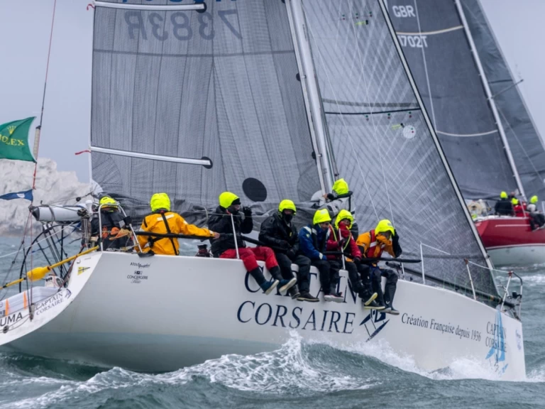 Location bateau Harley Race BOATS Reflex 38 à Granville sur Samboat