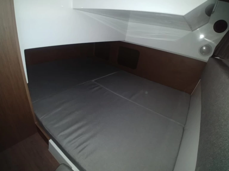 Bateau à moteur à louer à Bacoli au meilleur prix