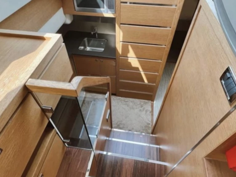 Location à Dubai Marina - PHANTOM Phantom, 52  sur SamBoat