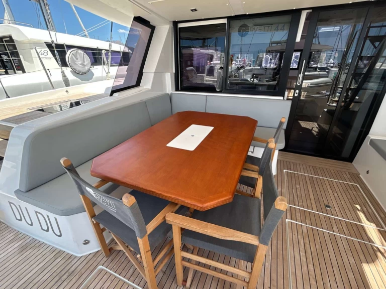 Cervetti Cervetti 44  a louer à Salerne