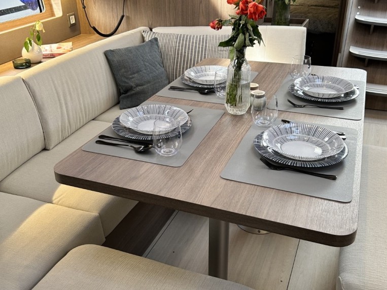 Location à Split - Bénéteau Oceanis 47 sur SamBoat