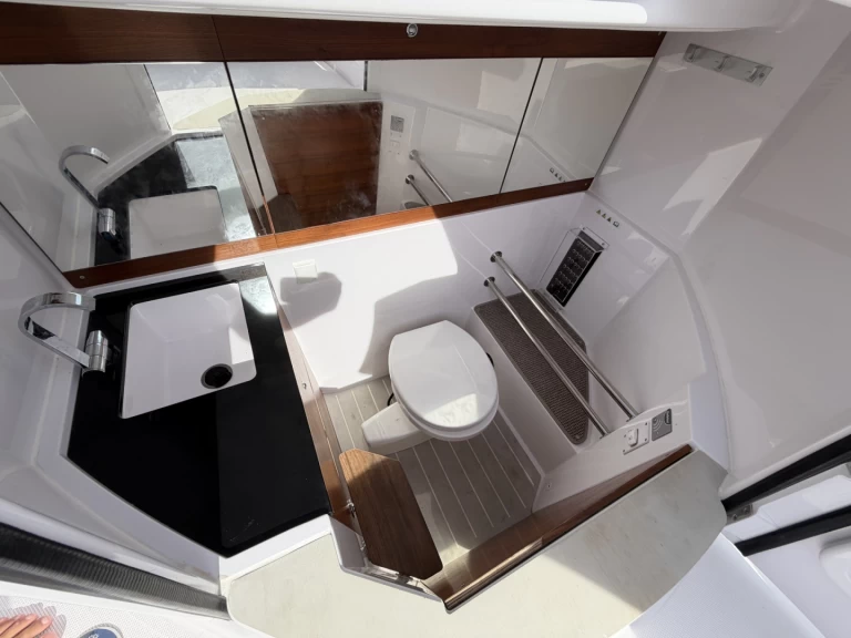 Location bateau Axopar Axopar 28 T-Top à La Madrague sur Samboat