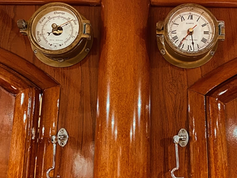 Louez un Ocean Yachts Ocean Star 56.1 à Marseille