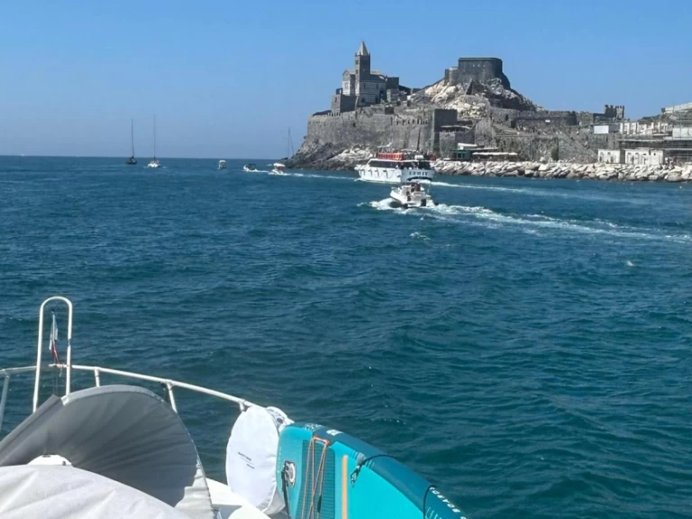 Louer Bateau à moteur avec ou sans skipper Piantoni à Ameglia