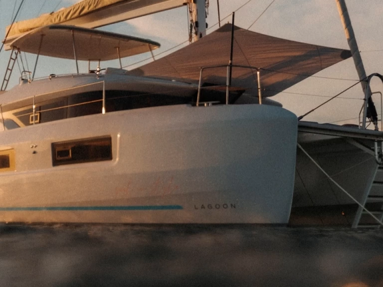 Catamaran à louer à Kaštela au meilleur prix