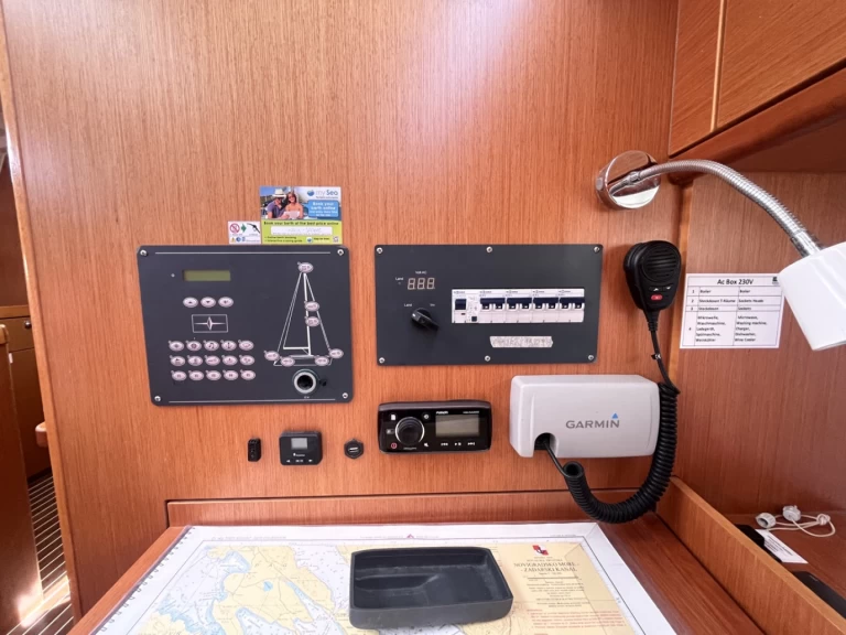 Louez un Bavaria Cruiser 37 à Sukošan