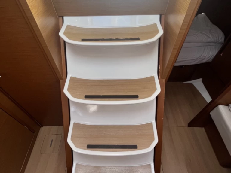 Location bateau Sukošan pas cher Sun Odyssey 440