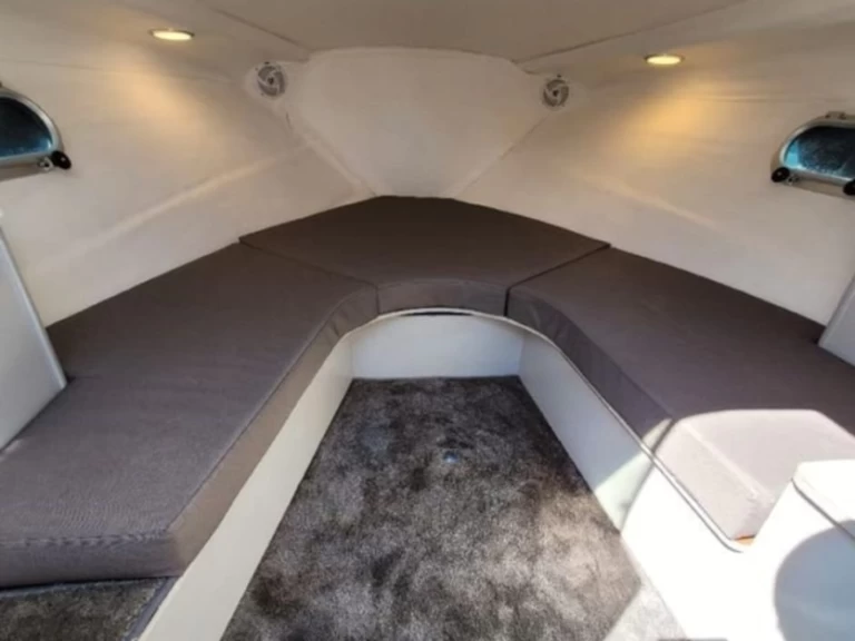 Location à Port de Cannes Marina - Bénéteau Flyer 6 Grand Prix sur SamBoat