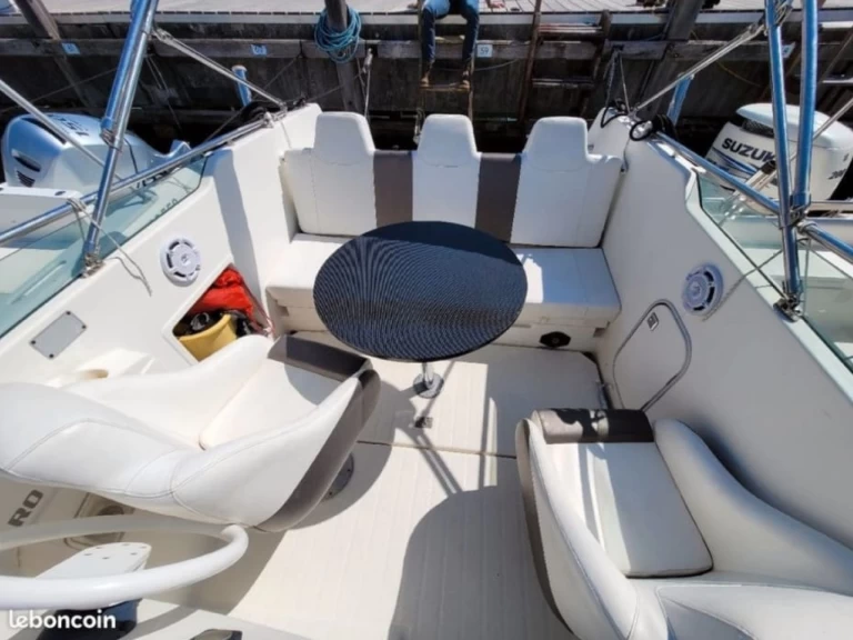 Louez un Bénéteau Flyer 6 Grand Prix à Port de Cannes Marina