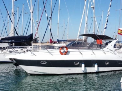Sessa Marine Oyster 34 jednotlivci a charterové společnosti v Calp / Calpe