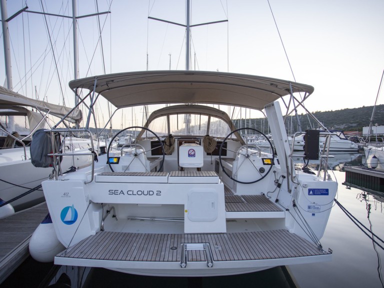 Location bateau Dufour Dufour 412 Grand Large à Pula sur Samboat