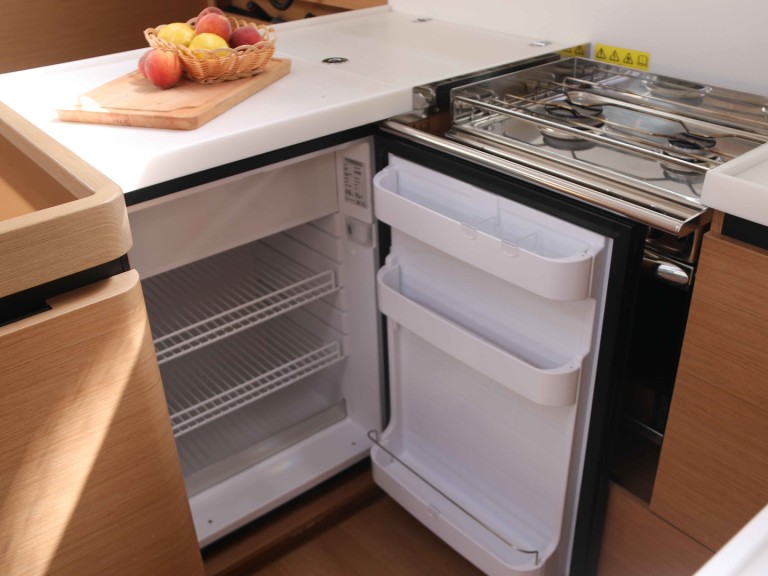 Louez un Jeanneau Sun Odyssey 440 à Sukošan