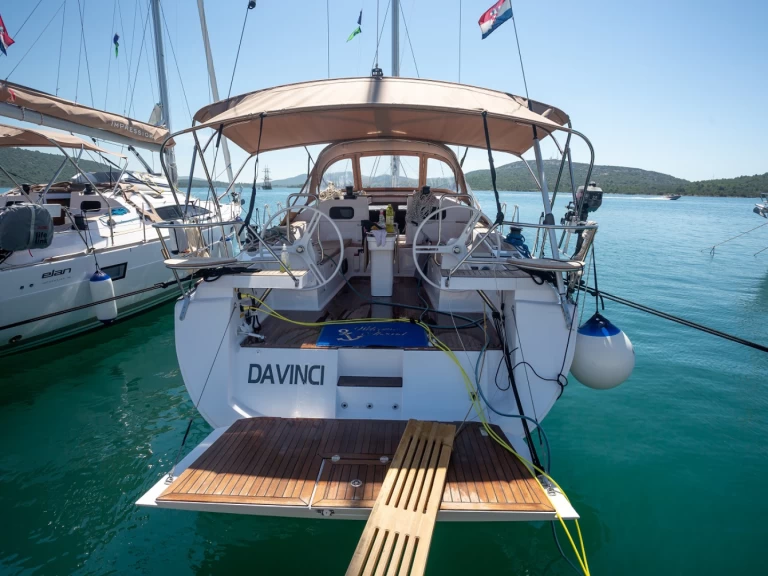 Location à Split - Elan Impression 45 sur SamBoat