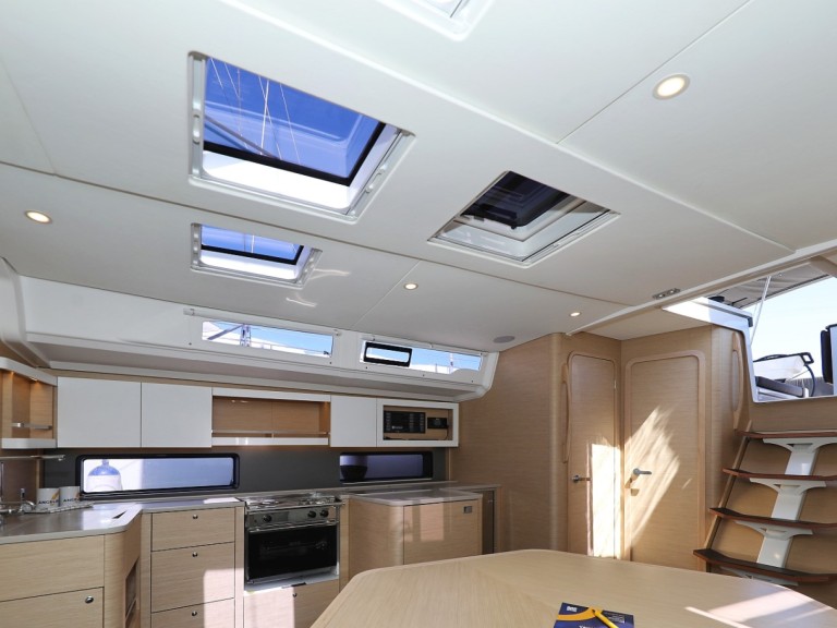 Voilier à louer à Pula au meilleur prix