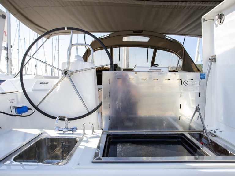 Louer Voilier avec ou sans skipper Dufour à Pula