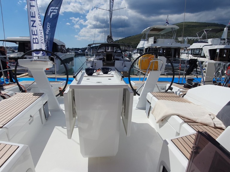 Location Voilier Bénéteau avec permis