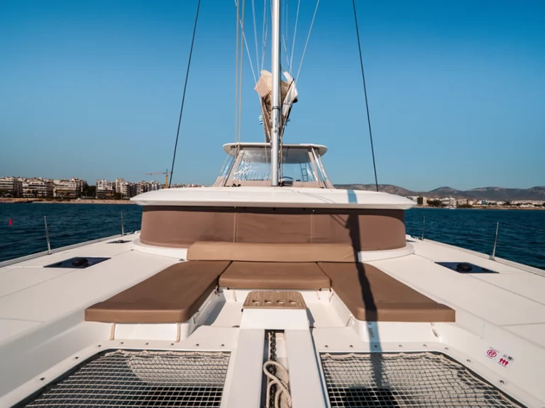 Location à Álimos - Lagoon Lagoon 46 sur SamBoat