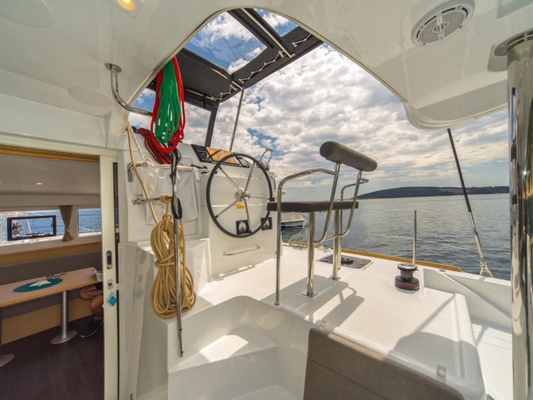 Location Catamaran Lagoon avec permis