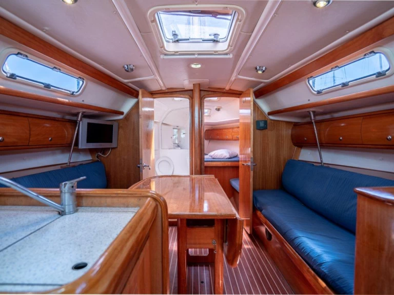 Bavaria Bavaria 36 Cruiser a louer à Trogir