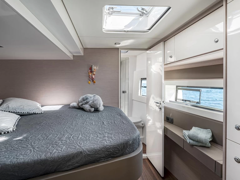 Catamaran à louer à Port Grimaud au meilleur prix