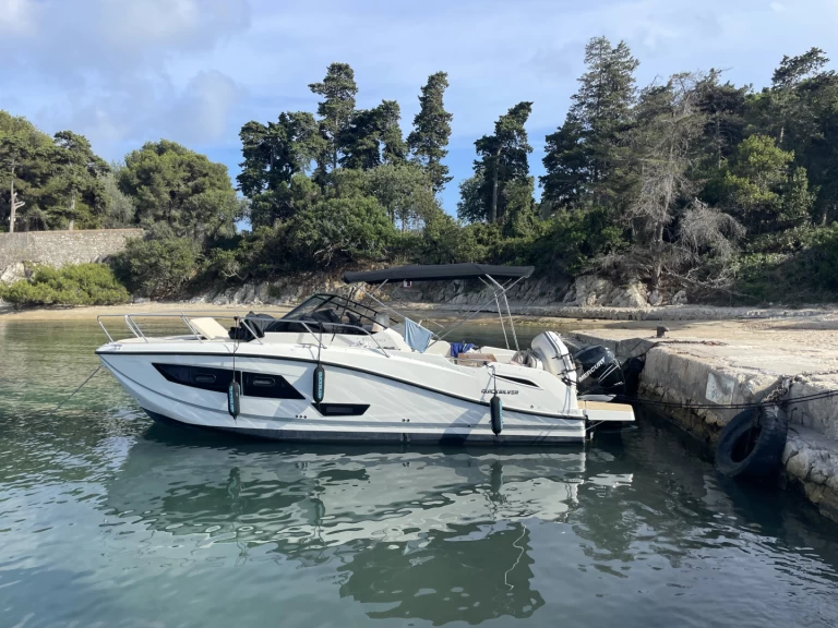 Location Bateau à moteur à Saint-Laurent-du-Var - Quicksilver Activ 875 Sundeck