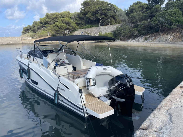 Location bateau Quicksilver Activ 875 Sundeck à Saint-Laurent-du-Var sur Samboat