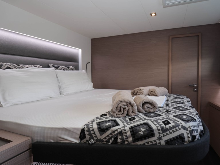 Louez un Fountaine Pajot Fountaine Pajot 47 TANNA LUX (GEN,AC,WATERMAKER) à Lefkáda