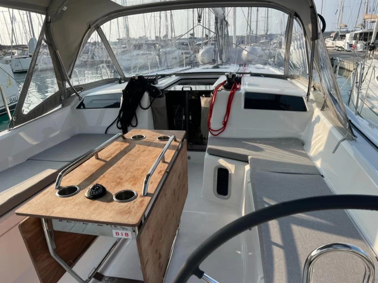 Location Voilier Bénéteau avec permis