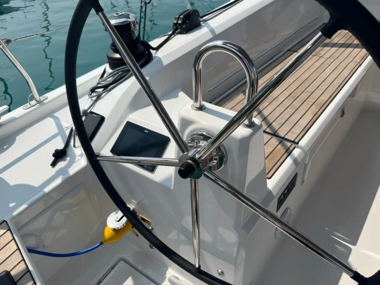 Bénéteau Oceanis 40.1 a louer à Capo d'Orlando