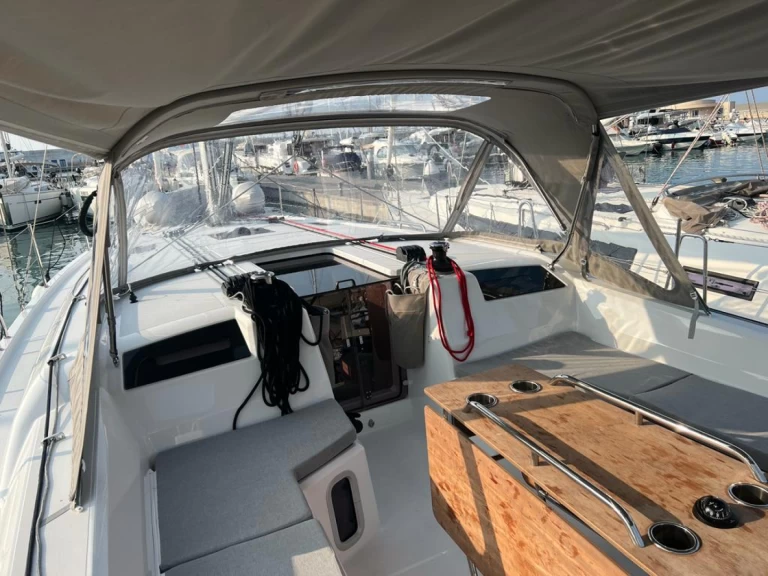 Location à Capo d'Orlando - Bénéteau Oceanis 40.1 sur SamBoat