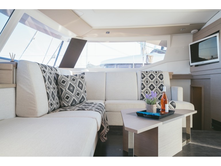 Location à Lávrio - Fountaine Pajot Fountaine Pajot 47 SAONA LUX (GEN,AC,WATERMAKER) sur SamBoat