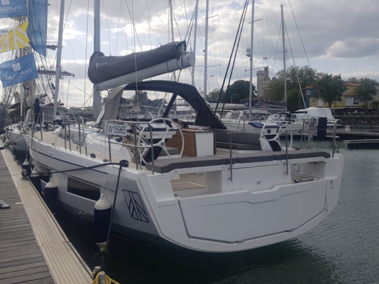 Louez un Dufour Dufour 41 à Larmor-Plage