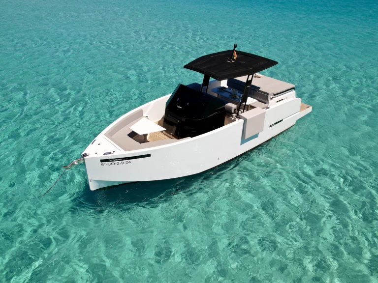 Louez un De Antonio Yacht 28 Open à Marina Ibiza
