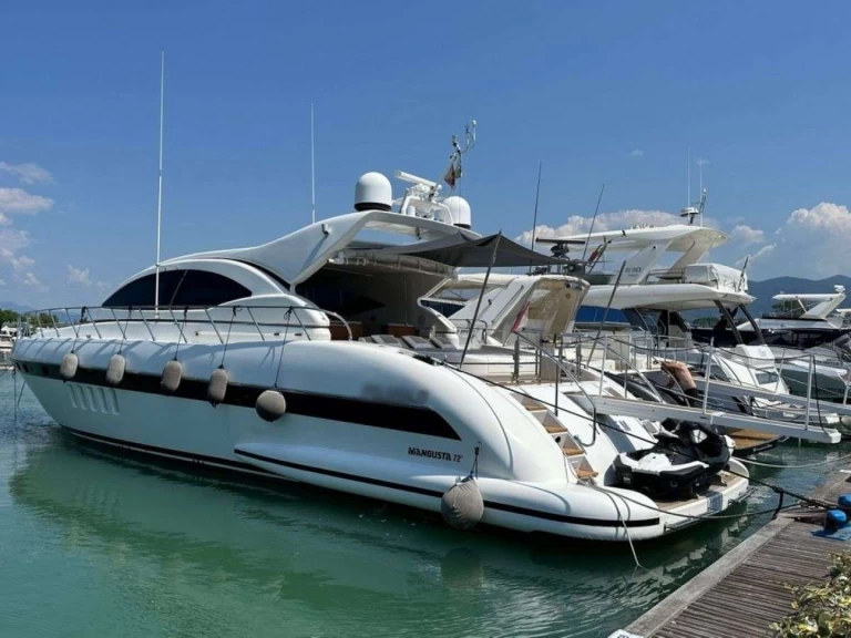 Location à Miami - Mangusta Elton II sur SamBoat