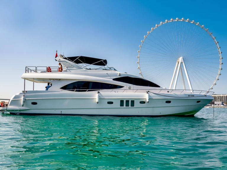 Location à Dubai Marina - Gulf Craft Majesty 77ft sur SamBoat